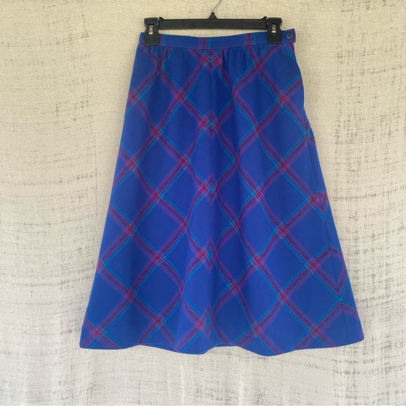 Vintage Pendleton 100% Virgin Wool Plaid A-Line Skirt Size 10 Petite Made In USA - Picture 1 of 8